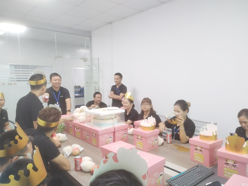 宝运莱导热生日会现场|时光隽永,回忆绵长,宝运莱导热以生日之名,共筑美好时光